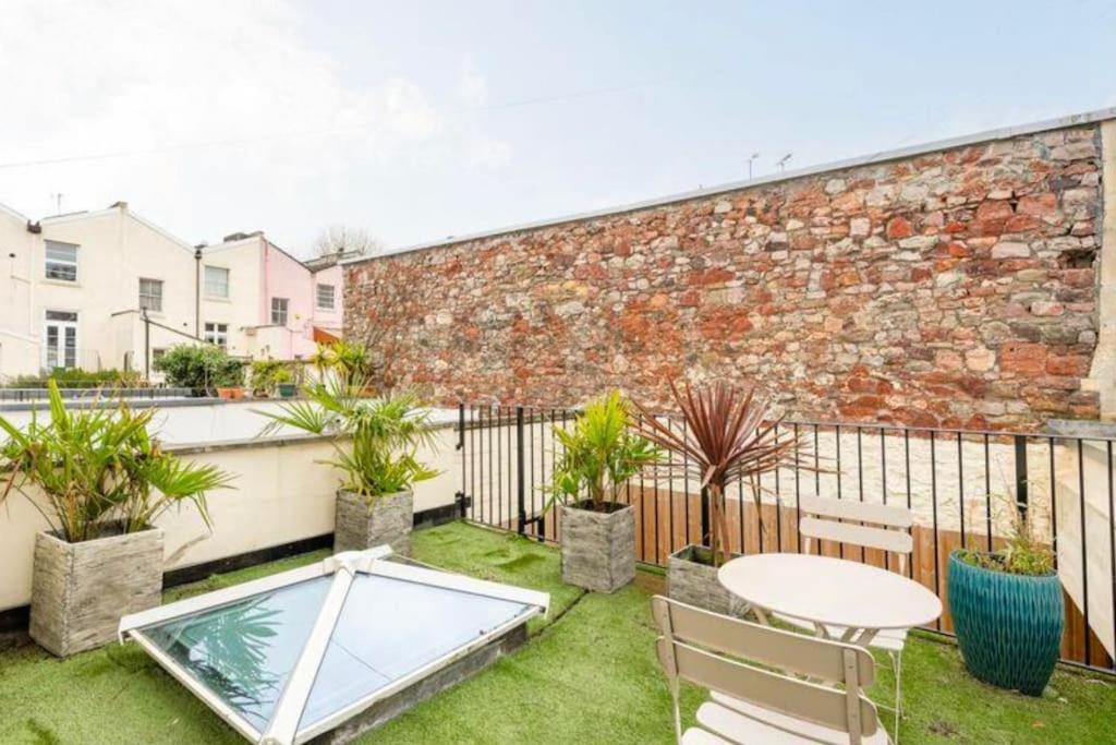 Three Storey Clifton Town House Bristol Exteriör bild