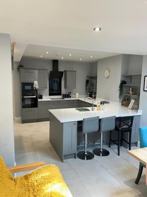 Three Storey Clifton Town House Bristol Exteriör bild